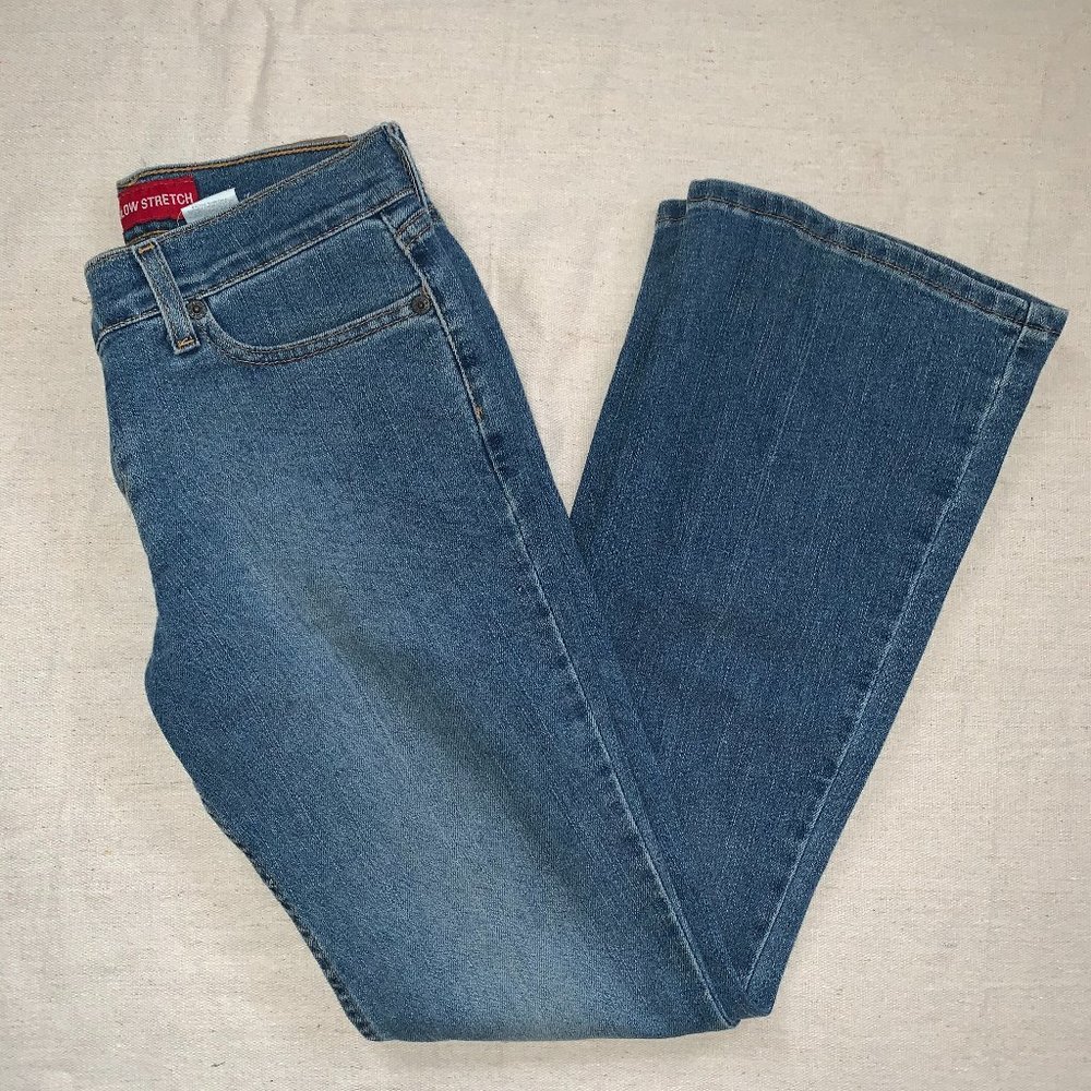 Women's Levi's 518 Bootcut Med- Wash Jeans Sz 3